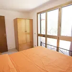 Conti 4*