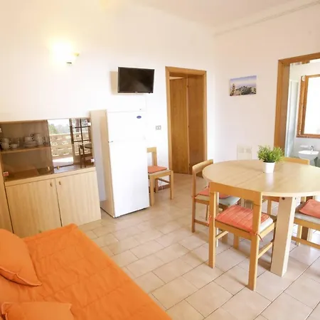 Conti 아파트호텔 4*