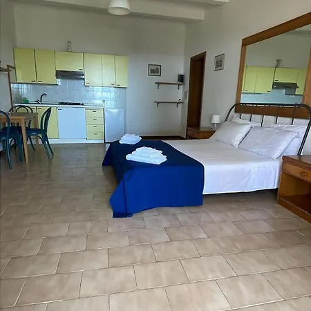 Apart Otel Conti Lacona