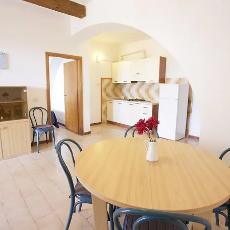 Apart-hotel Conti 4*