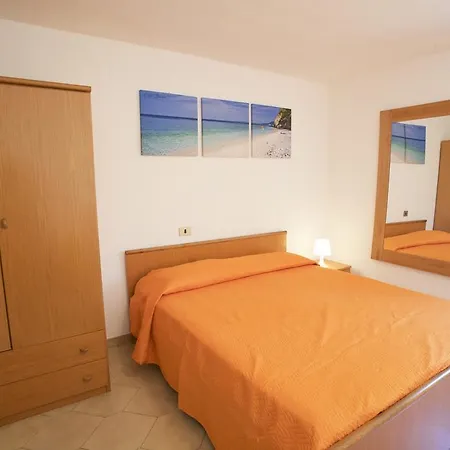 Conti 4*