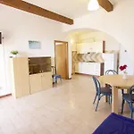 Conti Lacona