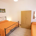 Conti Ξενοδοχείο με διαμερίσματα 4*